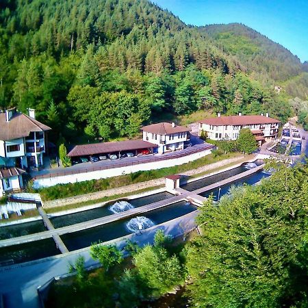 Fisherman'S Hut Family Hotel Beden Bagian luar foto
