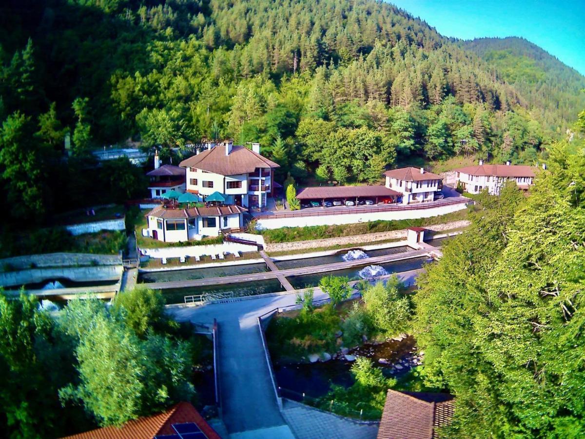 Fisherman'S Hut Family Hotel Beden Bagian luar foto