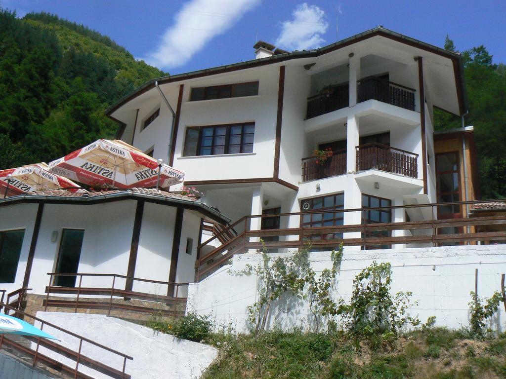 Fisherman'S Hut Family Hotel Beden Bagian luar foto
