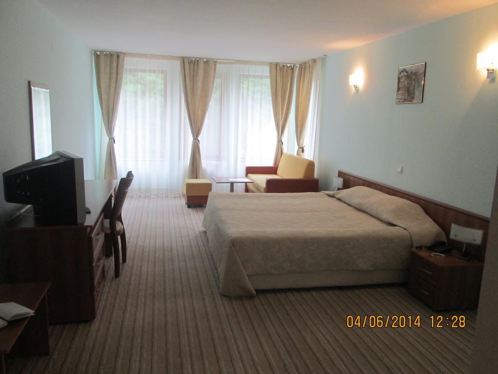 Fisherman'S Hut Family Hotel Beden Bagian luar foto
